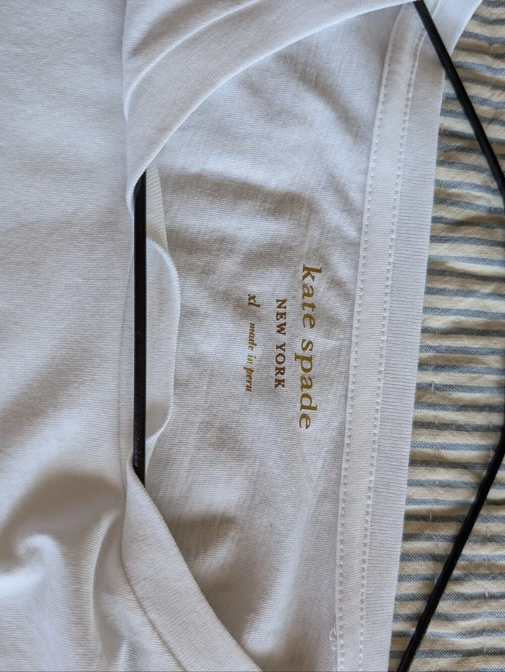 Kate Spade Rainbow Sparkly Logo Size XL Tee Shirt - Picture 3 of 5